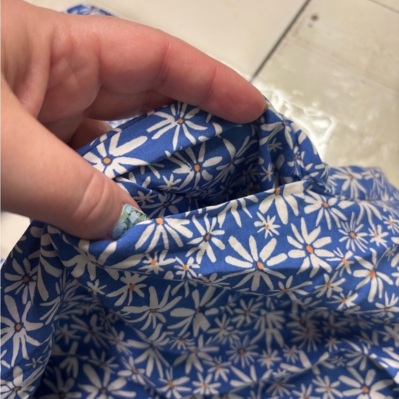 Uniqlo V Neck Long Sleeve Mini Dress Blue Daisy Floral Size XS Pockets Printed - Picture 6 of 8